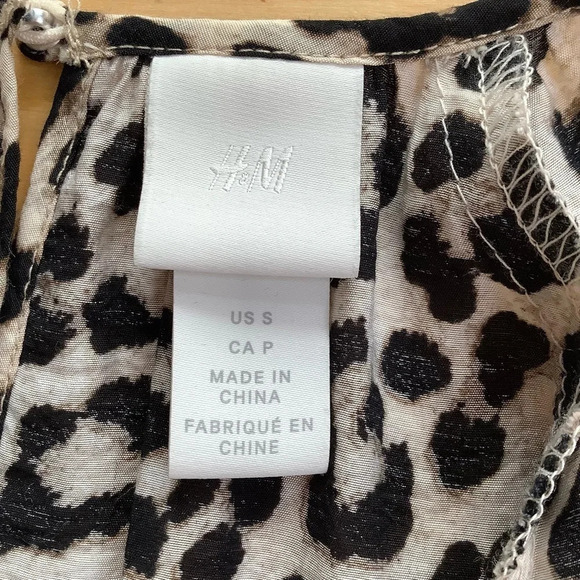 H&M Leopard Drop Waist Puff Sleeve Dress Size S - Picture 10 of 16
